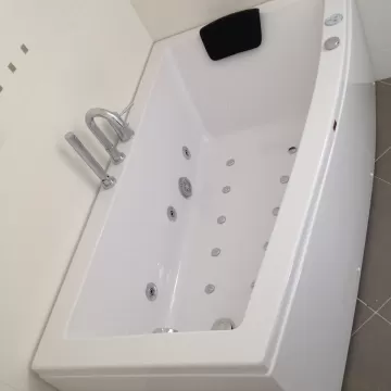 160*90*70 Џакузи Нова