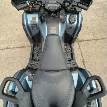 LONCIN XWOLF 700