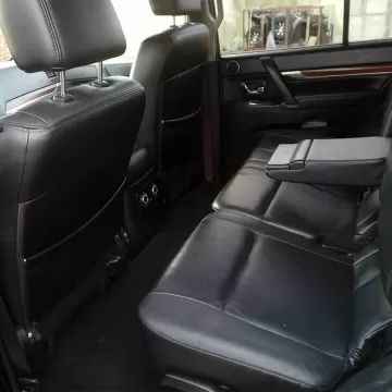 Mitsubishi Pajero 3.2 Full oprema