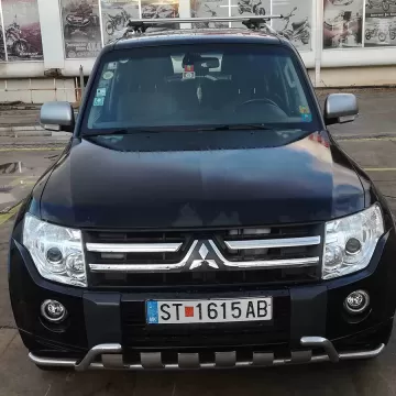 Mitsubishi Pajero 3.2 Full oprema