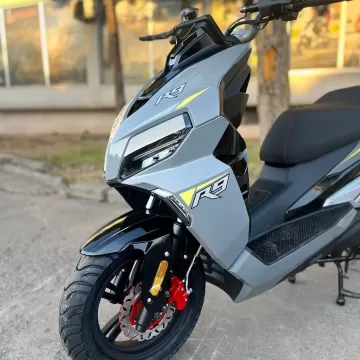 HMC R9