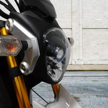 HAMACHI CP1200 60V/20A