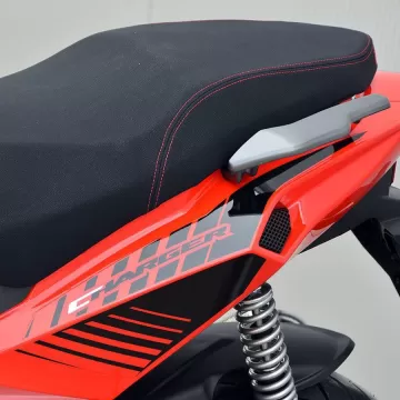 HAMACHI 8M CHARGER